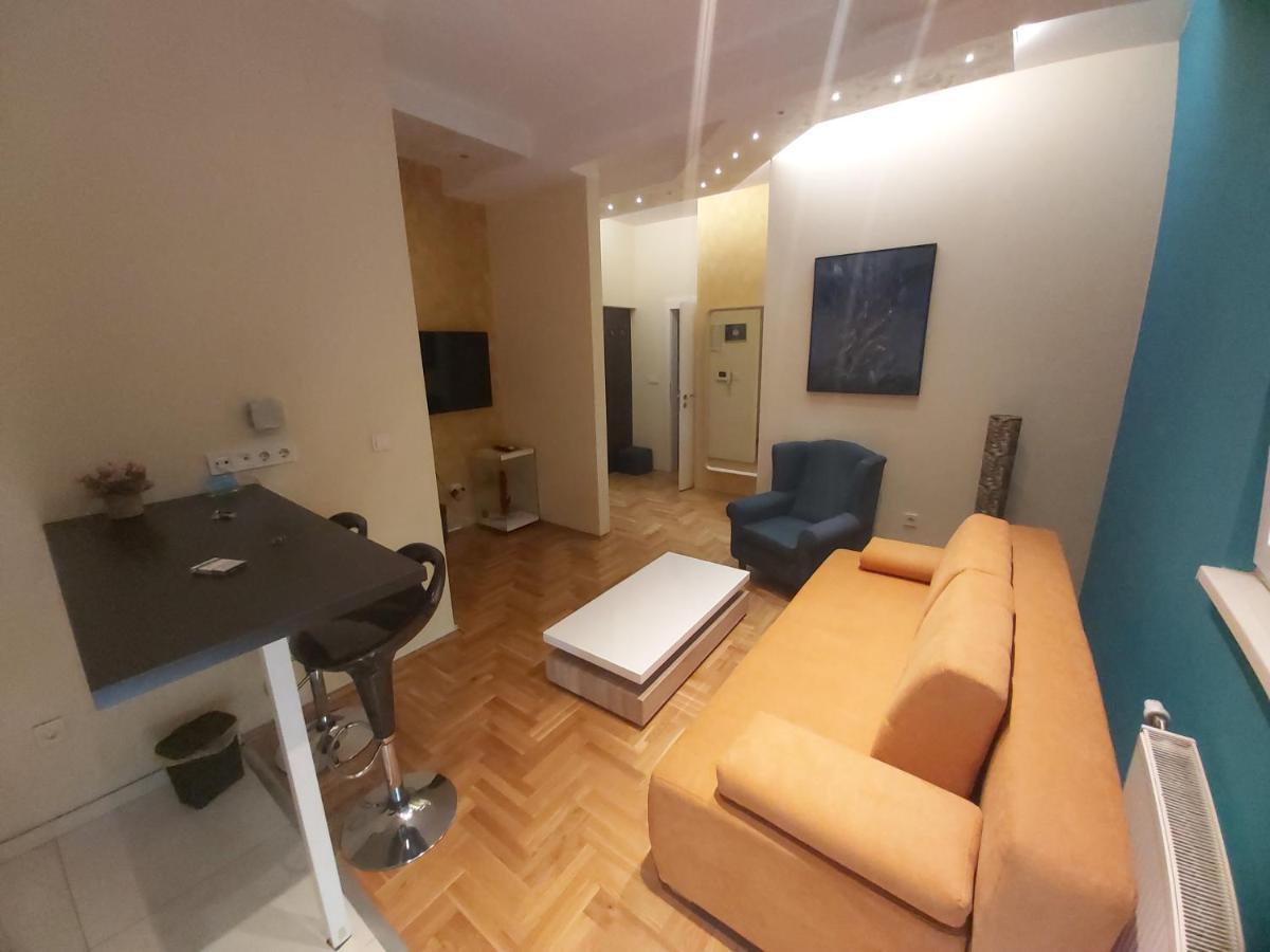 Apartment Nikirent Banja Luka Exterior photo